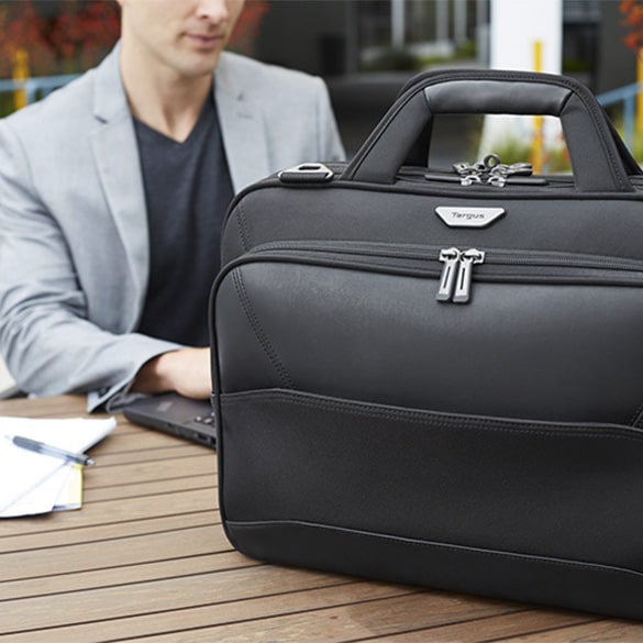 Laptop Bags  With a laptop bag, you can easily carry your laptop and things like a notebook or your lunch in one bag.